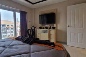 2 Bed - 2 Bath Seaview Penthouse